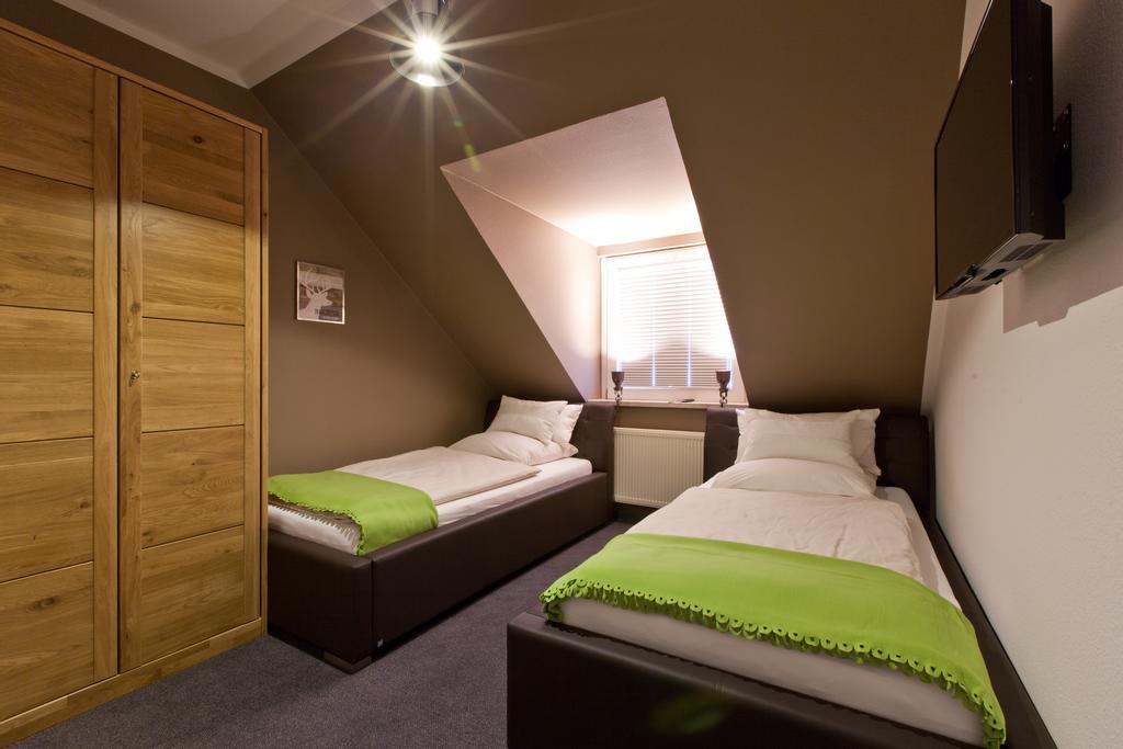 Café Pension Steffen Sanitz Chambre photo